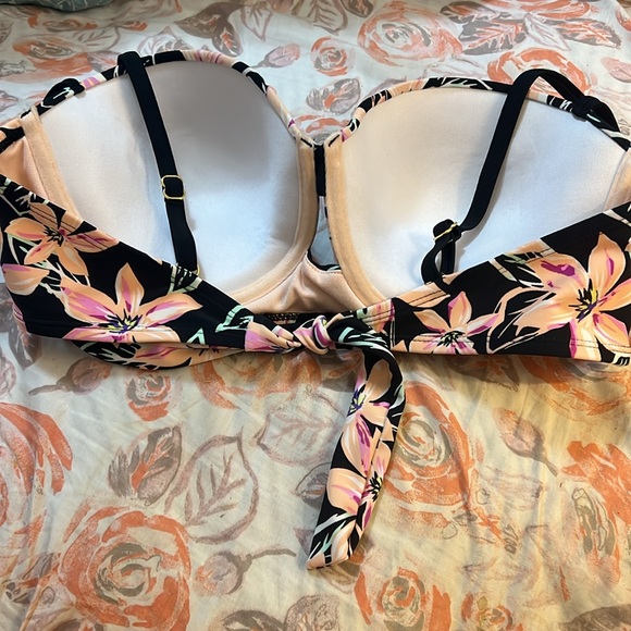 Women's NWT Xhilaration Push Up Bathing Suit Top Tie Back Size XL - Picture 6 of 9